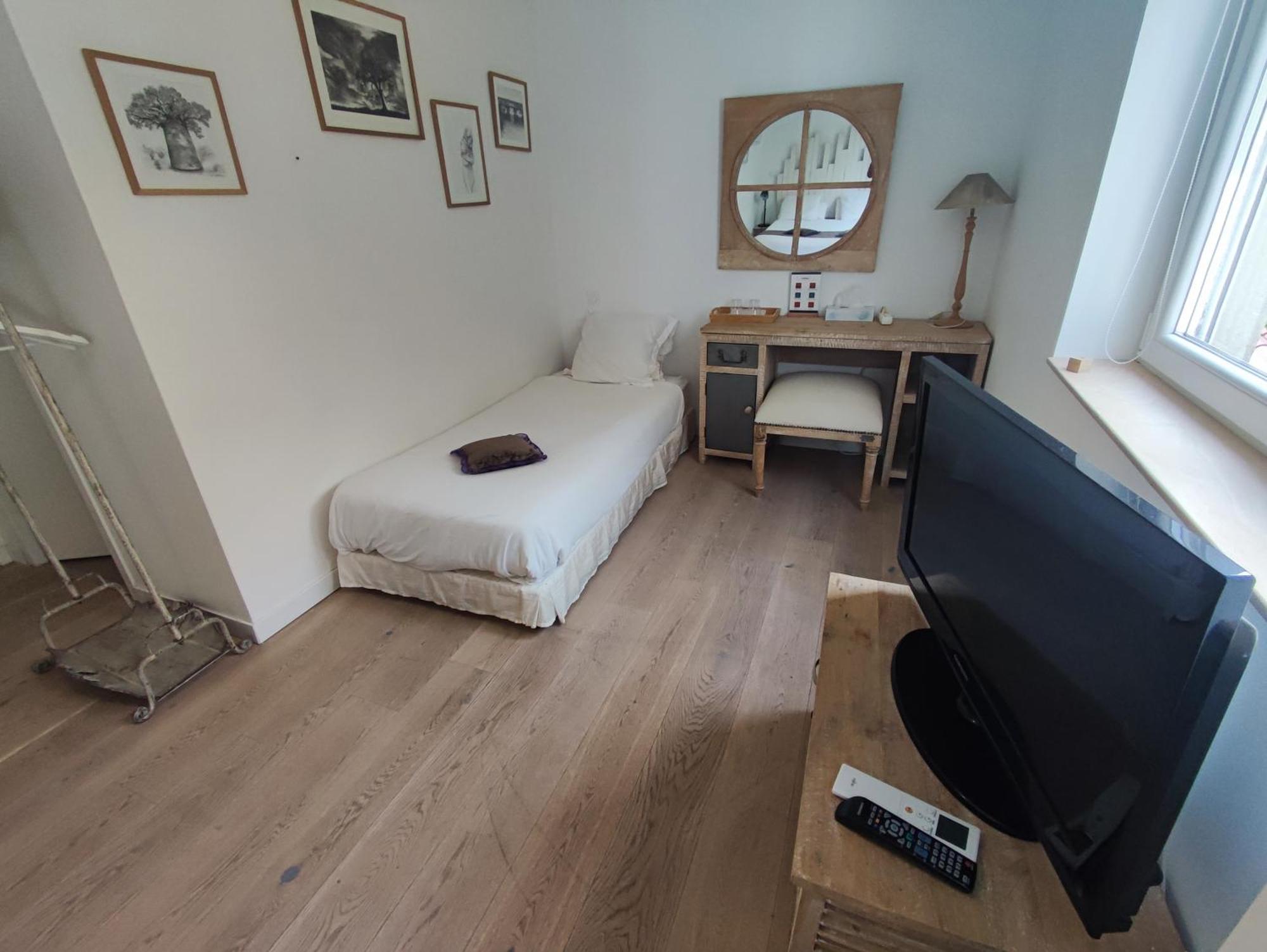 Moodz Hotel Vienne Pont-Eveque Εξωτερικό φωτογραφία